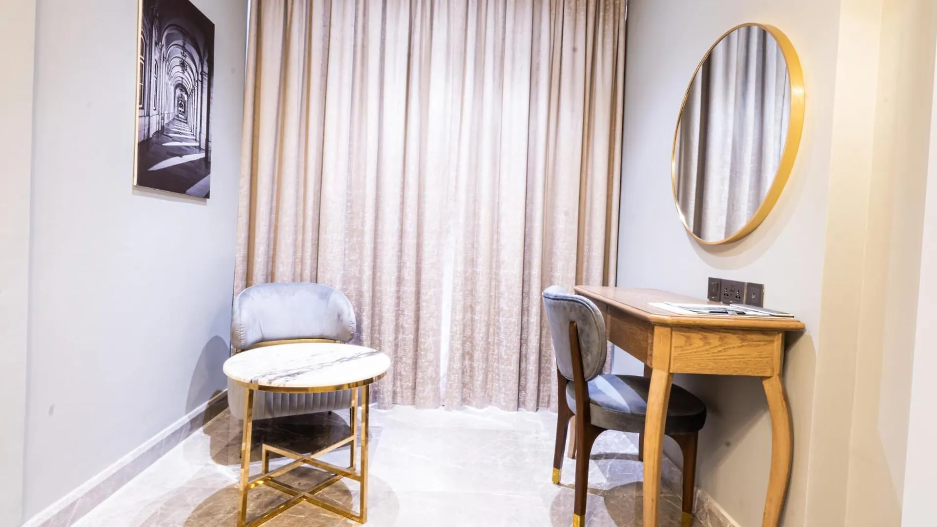 President Hotel Dubai